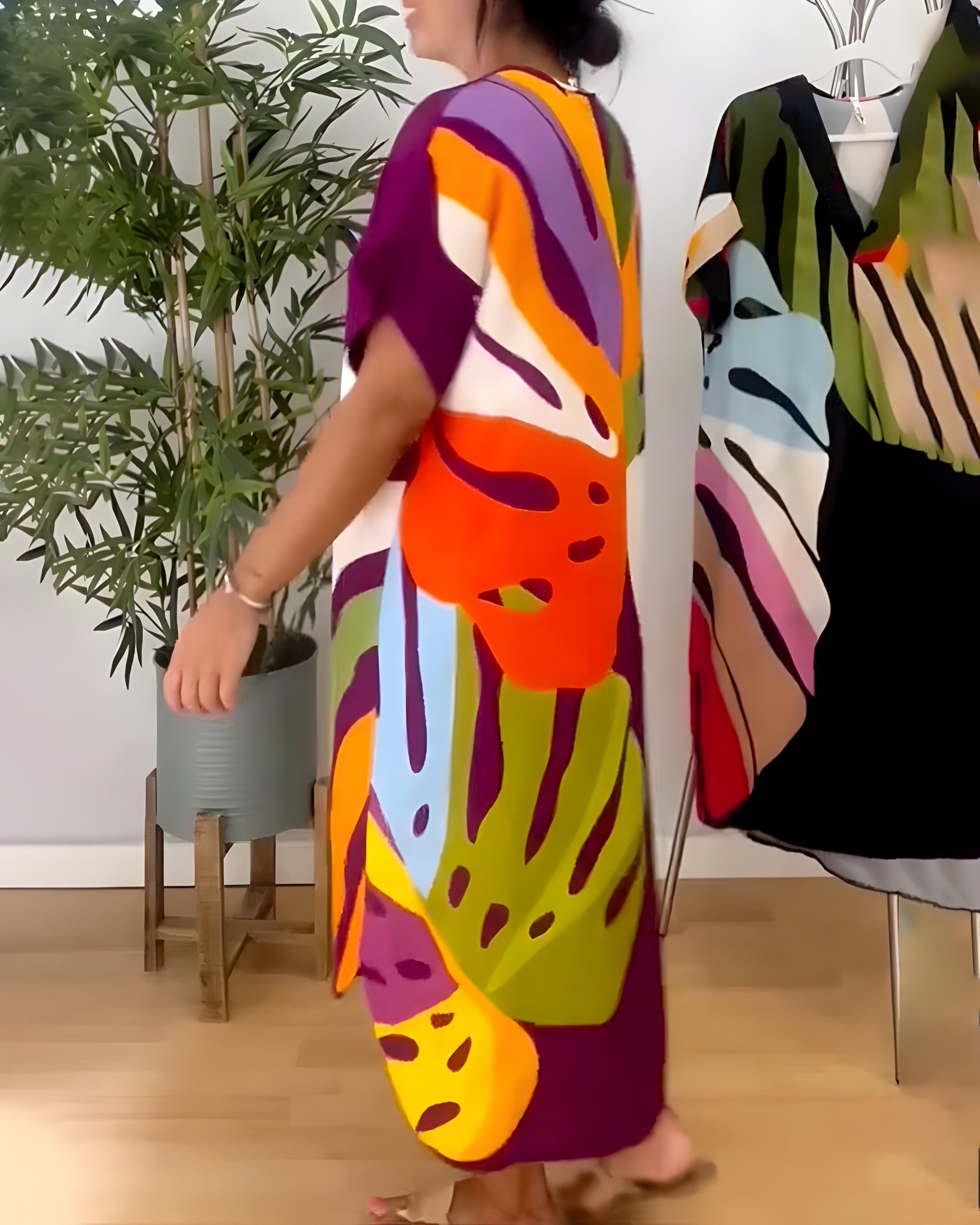 CLARA - STYLISH LUXURY PRINTED MIDI DRESS