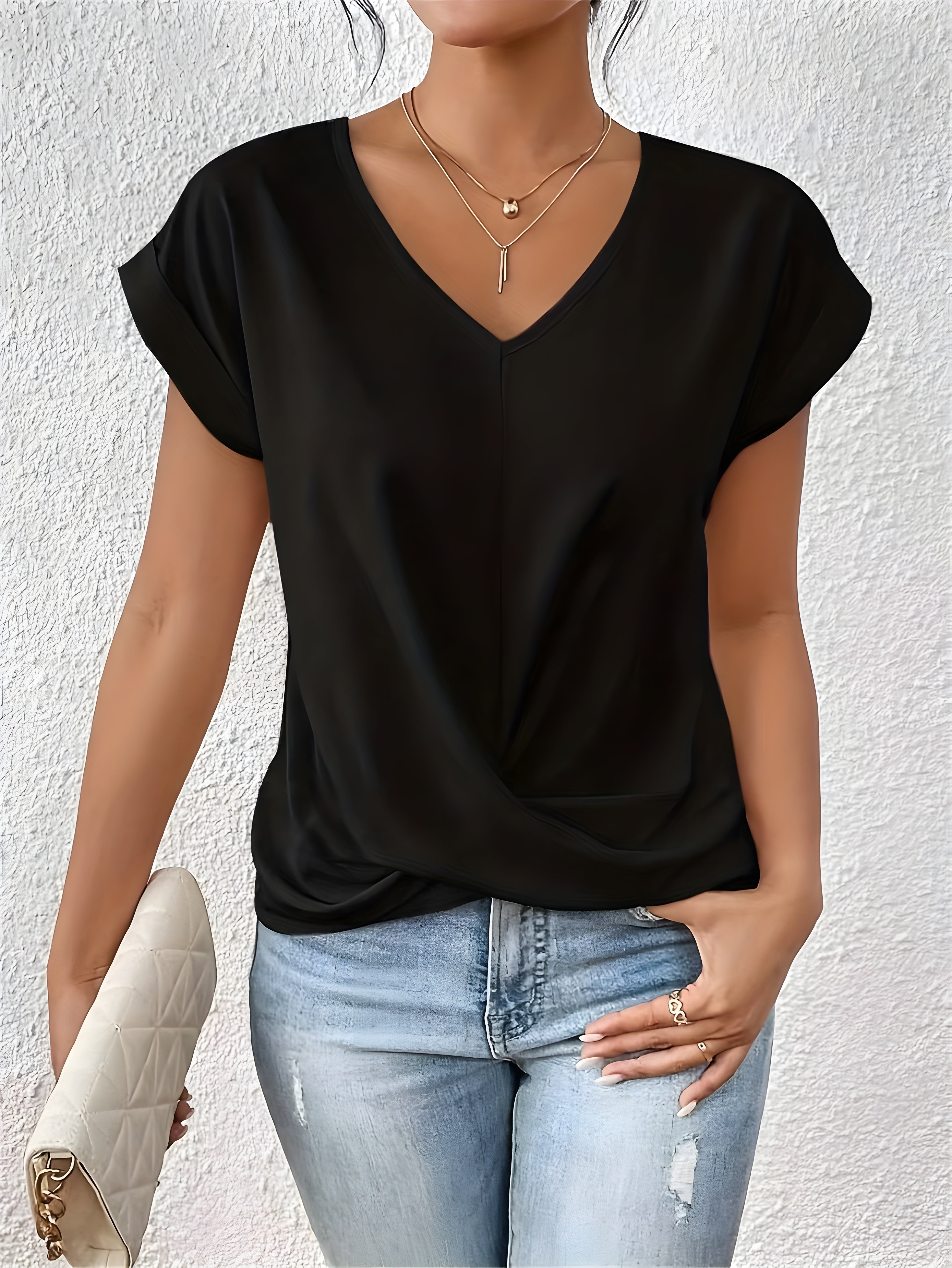 MIA - TWIST FRONT V-NECK TOP