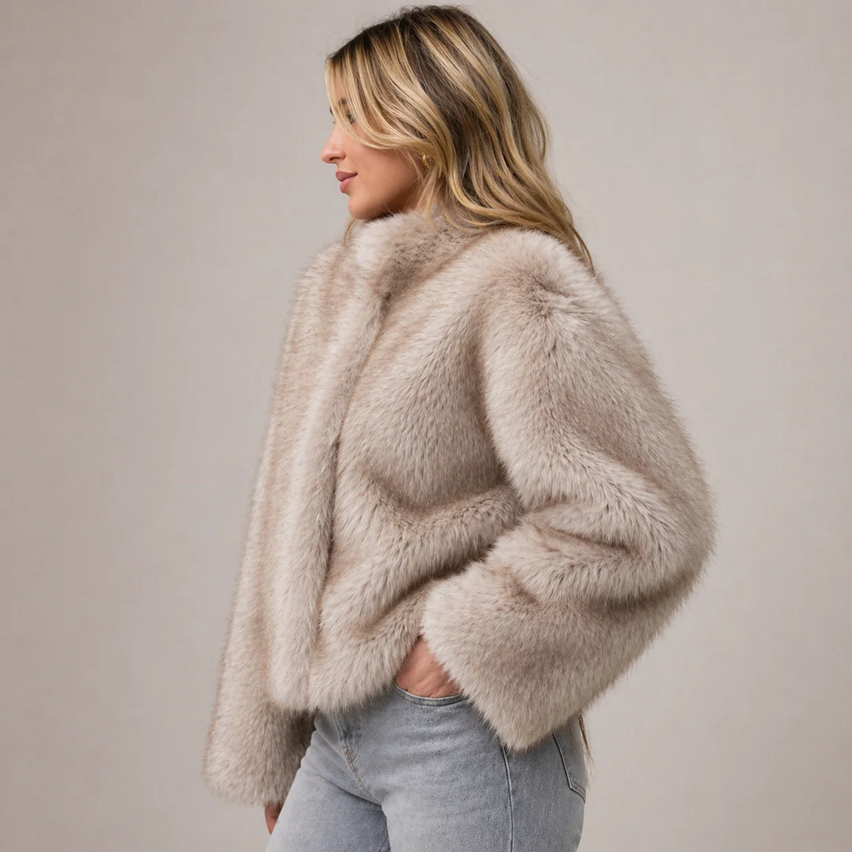 Faux Fur Coat ? Soft Warmth with Modern Round Neck Style 1