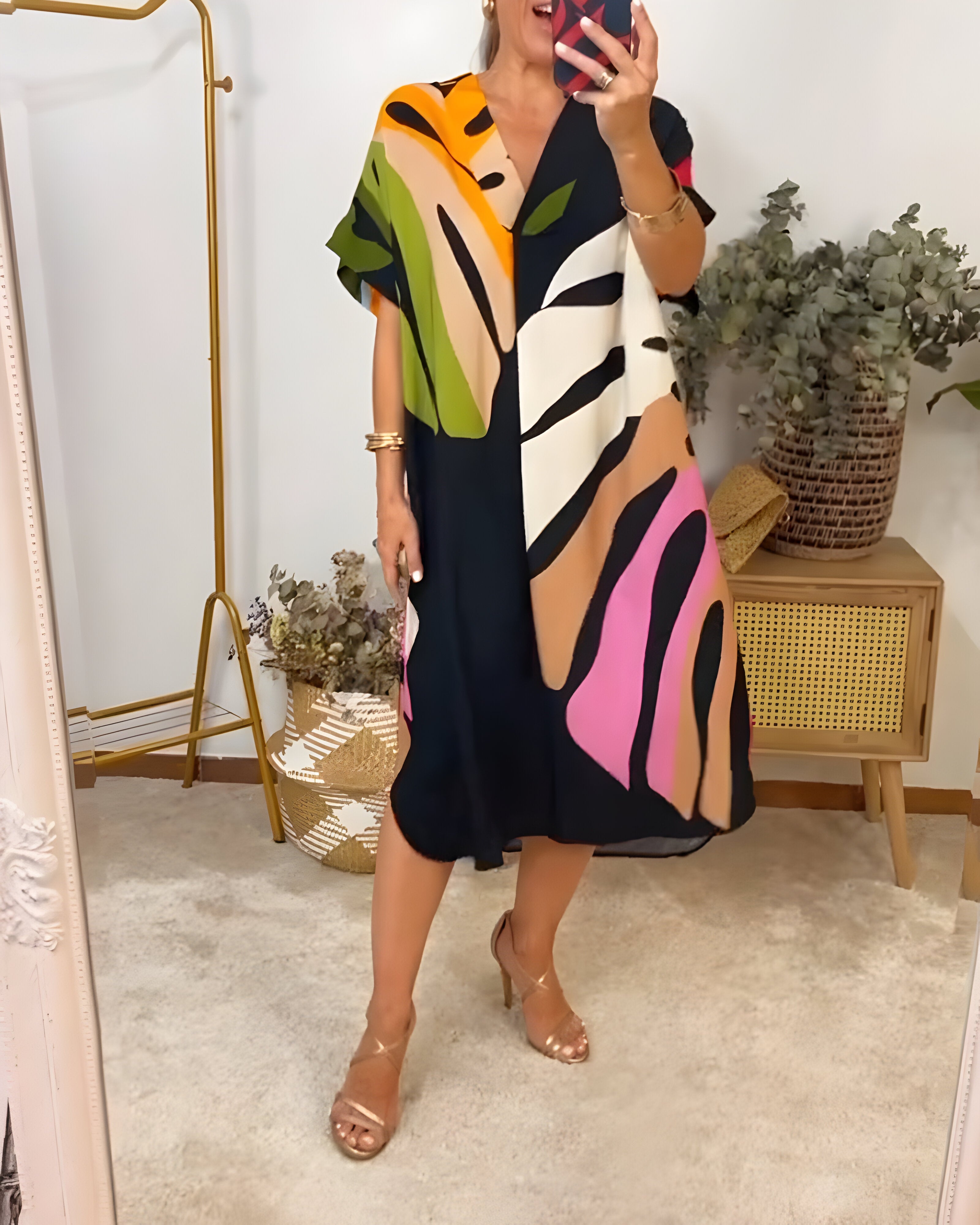CLARA - STYLISH LUXURY PRINTED MIDI DRESS